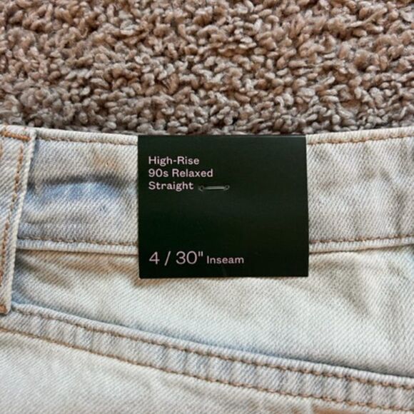 90s Relaxed Distressed Straight Jeans NWT - Picture 5 of 8
